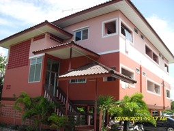 ...VIYADA PLACE.....AT LADPRAO 71 (FOR RENT.....086-6142259// 086-3101351)